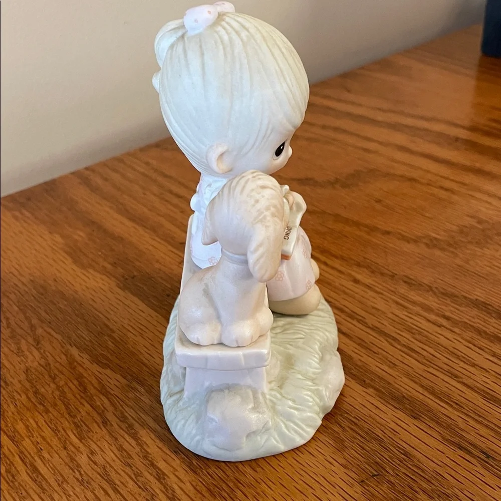 Precious Moments Figurine Loving is Sharing